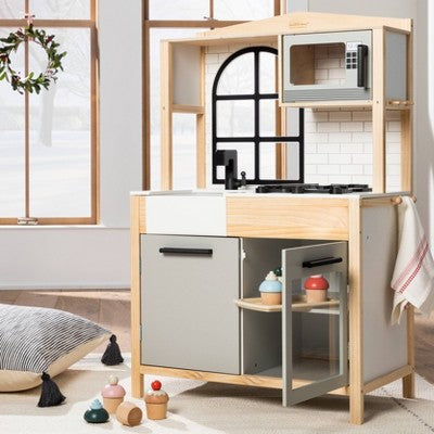 Drewniana kuchnia do zabawy dla dzieci (3+), bez baterii